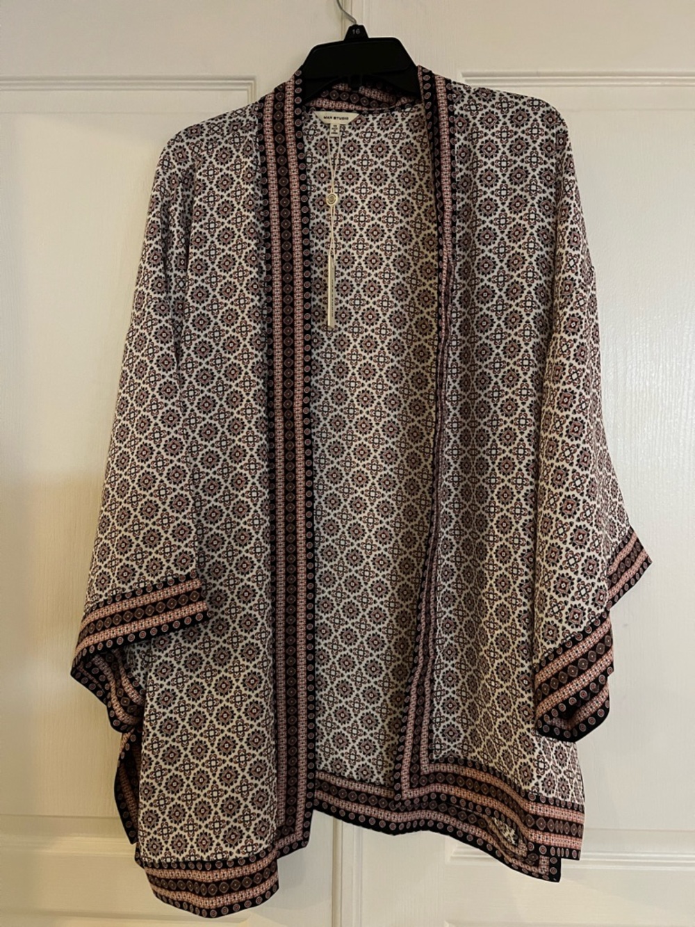 Max Studio Black and Cream Printed Open Kimono